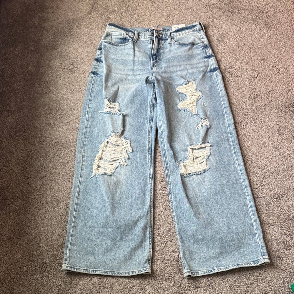 SO Super High Rise Wide Leg ‘90s Jeans SIZE 11/30W